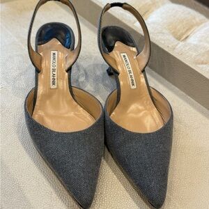 Manolo Blahnik Demin Chambray Carolyne Slingback Pumps